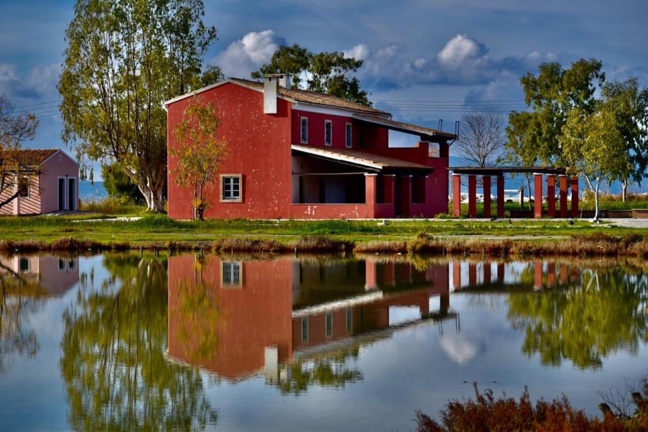 Anemomylos Lefkimmi Luxus Suites-Boutique Hotel & Pool Exterior photo